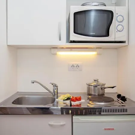 Holiday home In With Kitchen