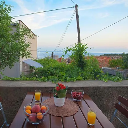 Σπίτι διακοπών In With Kitchen *